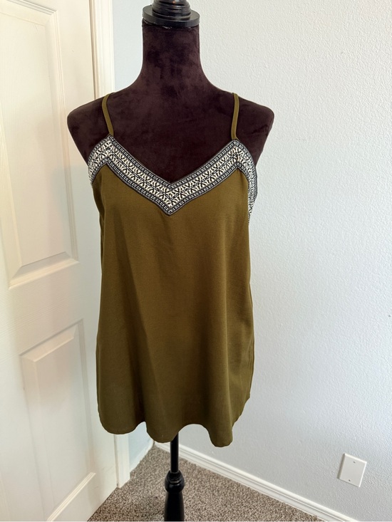 Tops - Spaghetti strap camisole